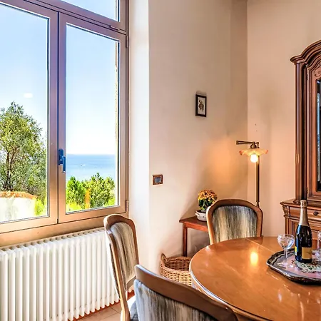 Casa Del Mare By Interhome Lejlighed